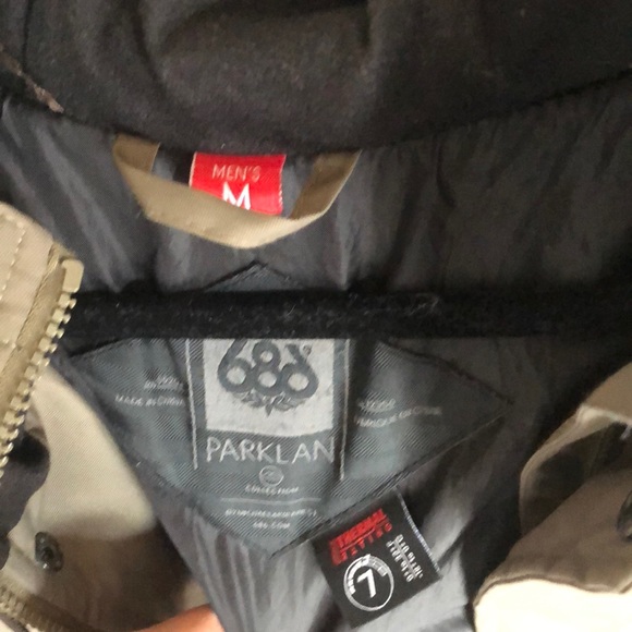 686 Insulated Army Green Parklan Coat Men’s Sz M - Picture 3 of 8